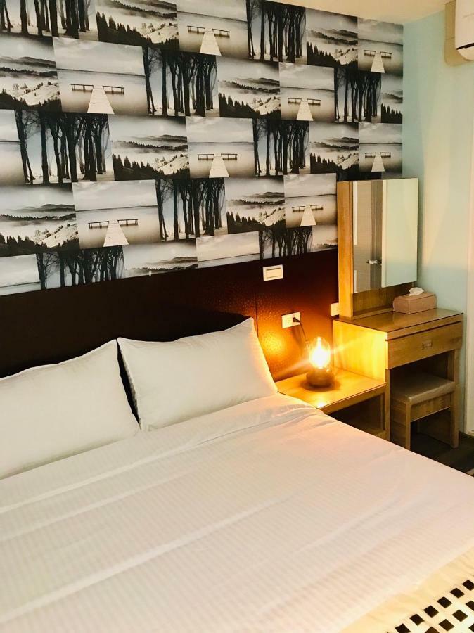 Night Sea Homestay Jiufen Buitenkant foto